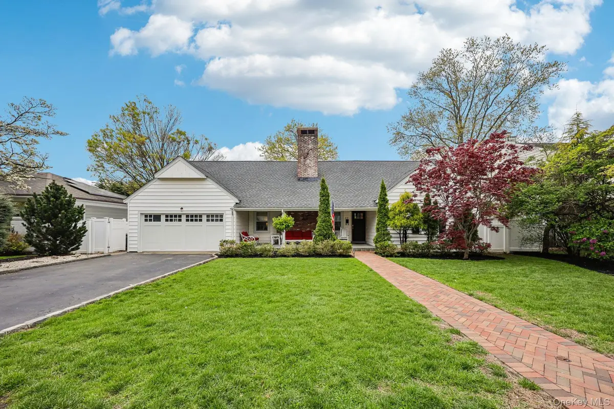 20 Arizona Avenue, Rockville Centre, NY 11570 - #1