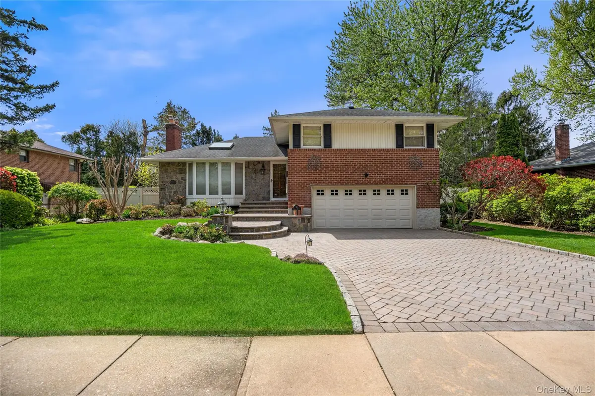 39 Morris Drive, Syosset, NY 11791 - #1