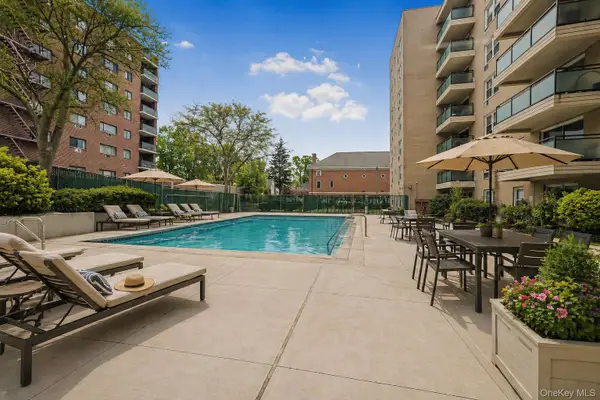 377 Westchester Ave #APT 6J, Port Chester, NY 10573