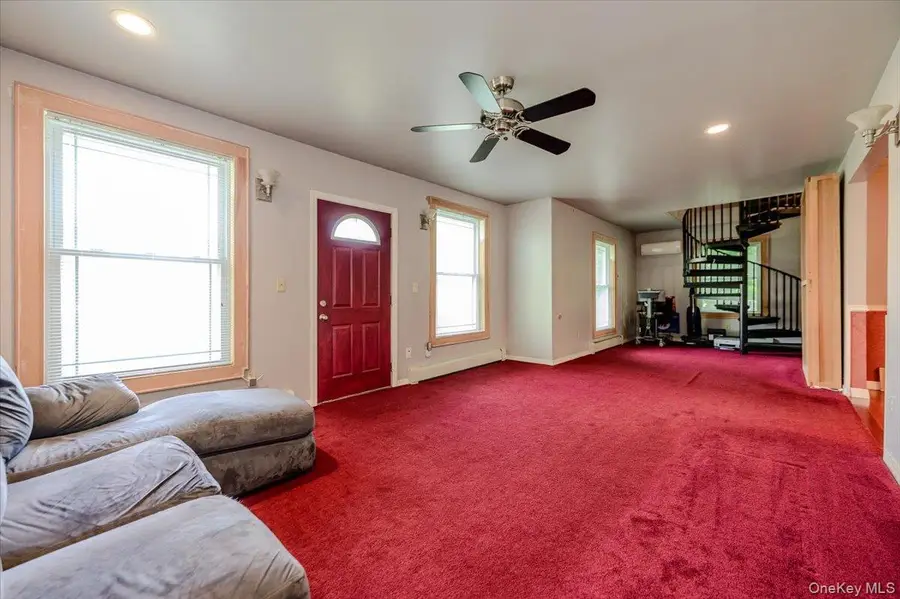 40 Deforest Avenue, West Islip, NY 11795 - #3