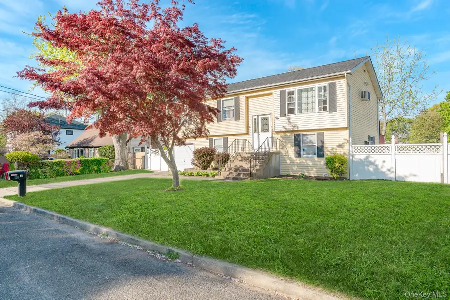 15 S 27th Street, Wyandanch, NY 11798 - #3