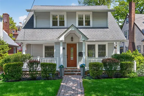 45-87 Browvale Lane, Little Neck, NY 11362