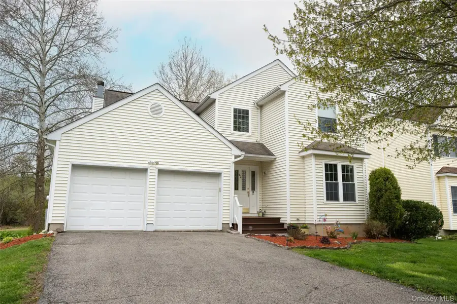 62 Meadowbrook Court, Patterson, NY 12563 - #2