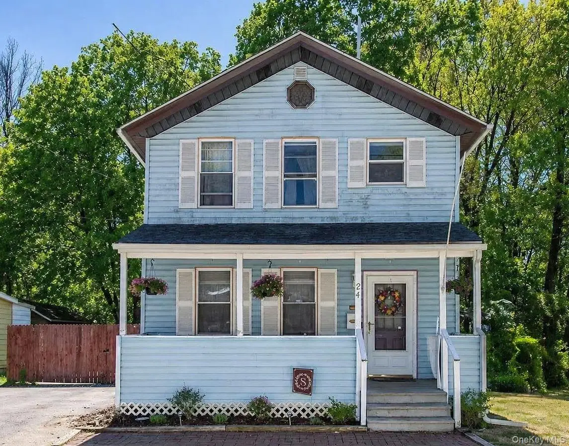 24 E Market Street, Hyde Park, NY 12538 - #1