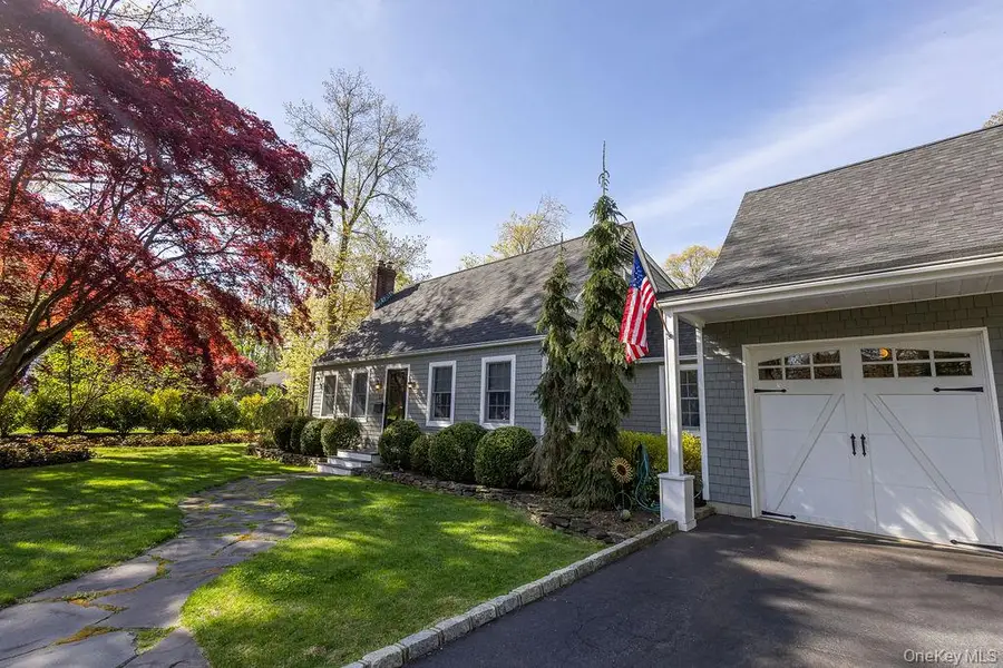 58 Cherry Lane, Smithtown, NY 11787 - #3