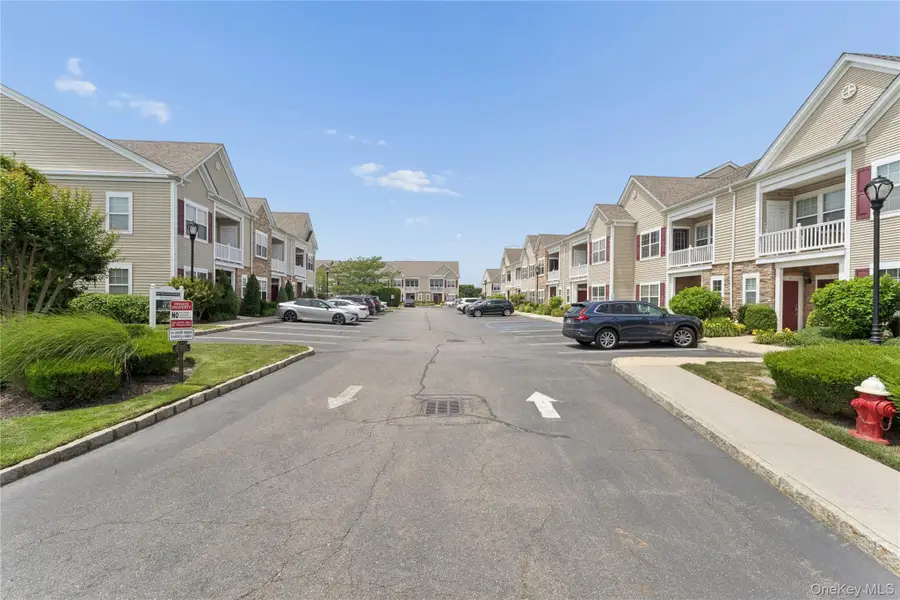 17 Strangford Court #109, Oceanside, NY 11572 - #2