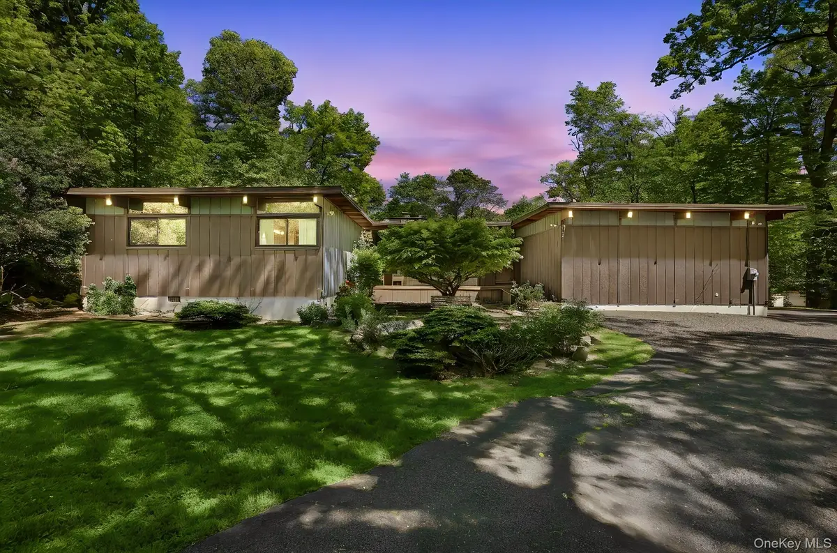 51 Eastern Drive, Ardsley, NY 10502 - #1