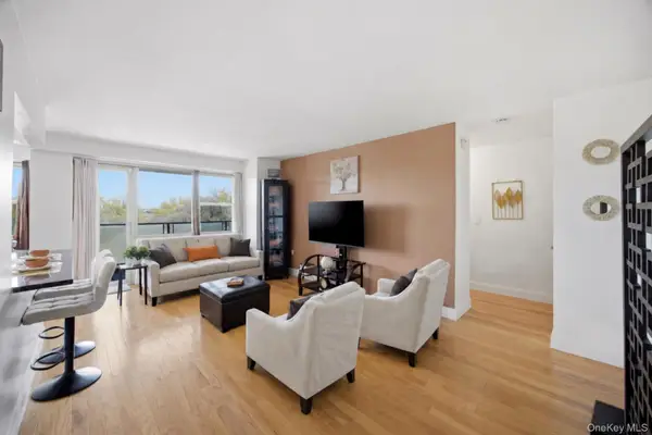 400 Cozine Avenue #5E, Brooklyn, NY 11207