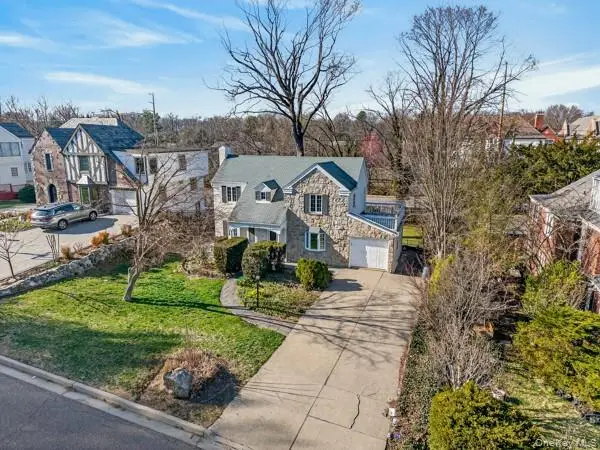 167 Old Mill Road, Manhasset, NY 11030 - #2