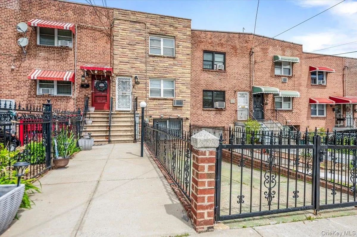 1021A E 229th Street E, Bronx, NY 10466 - #1