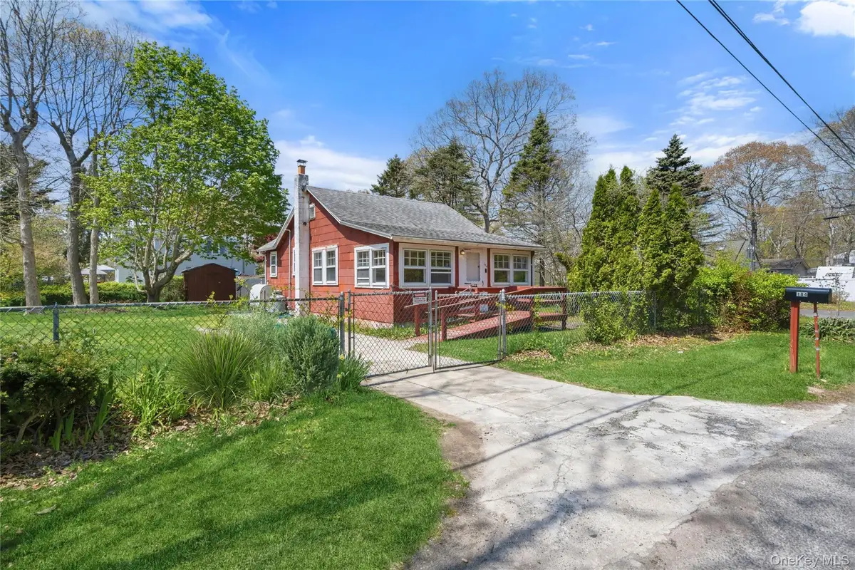 184 Magnolia Drive, Mastic Beach, NY 11951 - #1