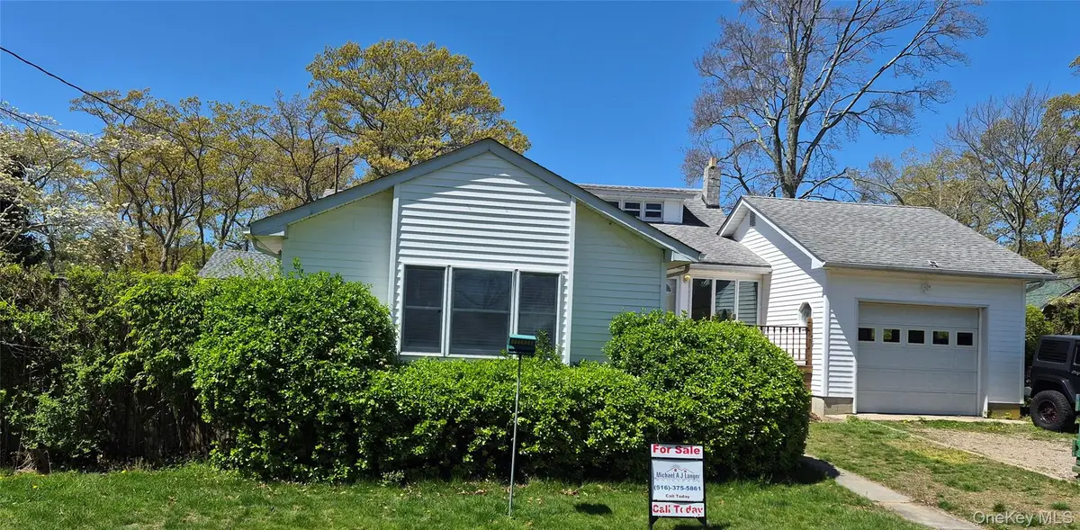 24 Lavender Road, Rocky Point, NY 11778 - #1