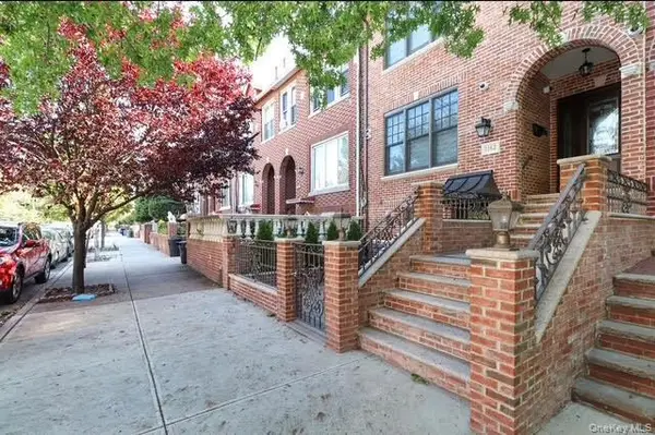21-63 45th Street, Astoria, NY 11105