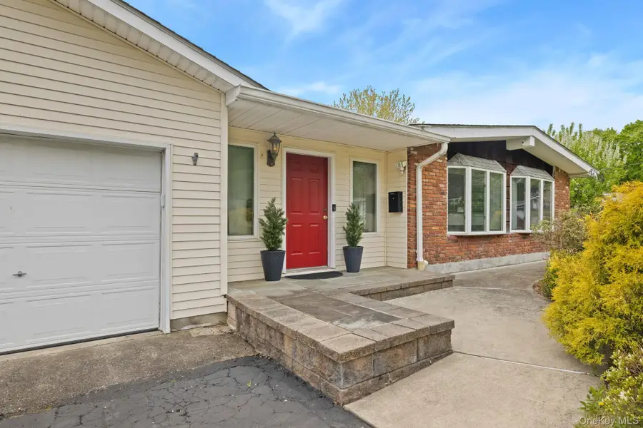 26 Carrie Lane, Nanuet, NY 10954 - #3