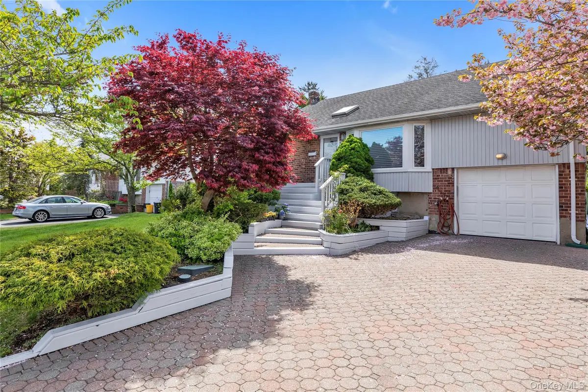 37 Sullivan Drive, Jericho, NY 11753 - #1