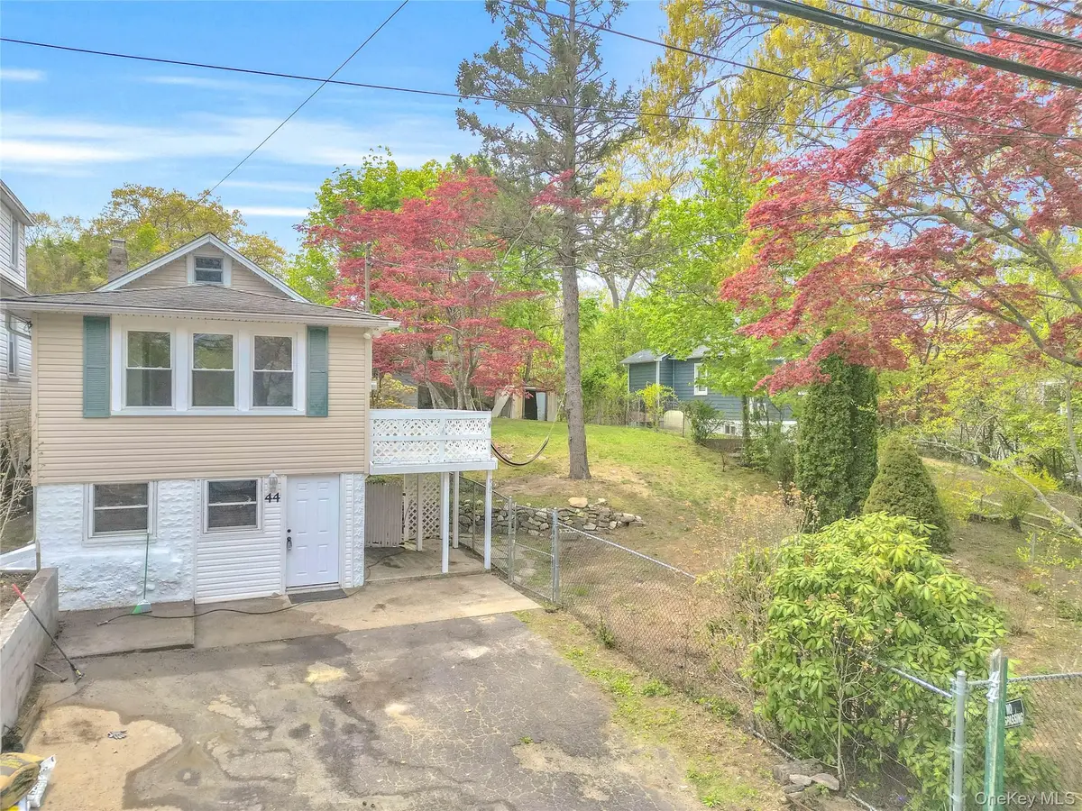 44 Somerset Road, Rocky Point, NY 11778 - #1