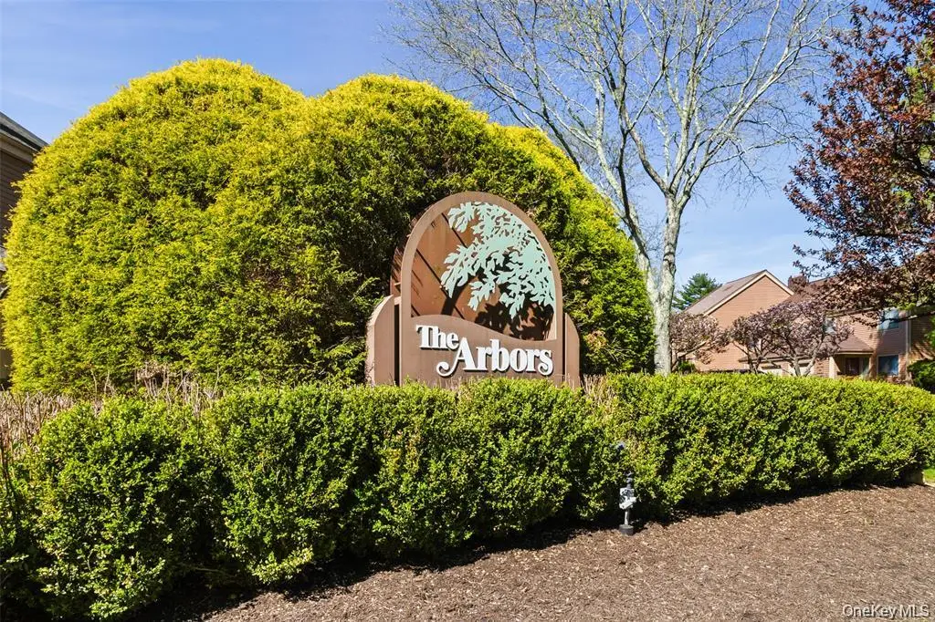 245 Treetop Crescent, Rye Brook, NY 10573 - #1