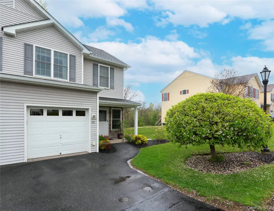 29 Aveonis Court, Fishkill, NY 12524 - #3