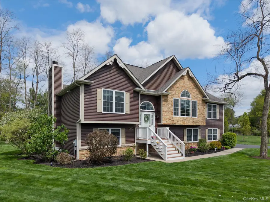 40 Paulette Lane, Wappingers Falls, NY 12590 - #2