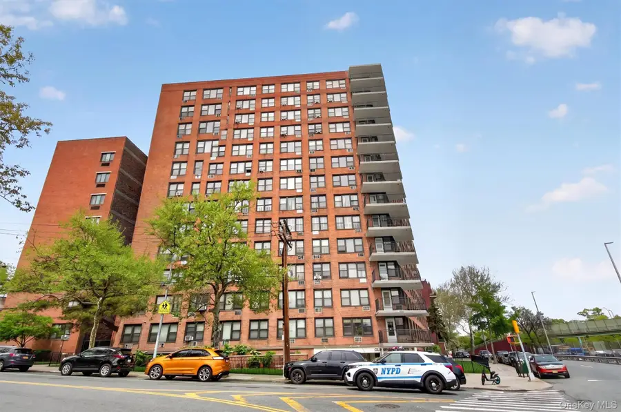 3121 Middletown Road #7L, Bronx, NY 10461 - #2