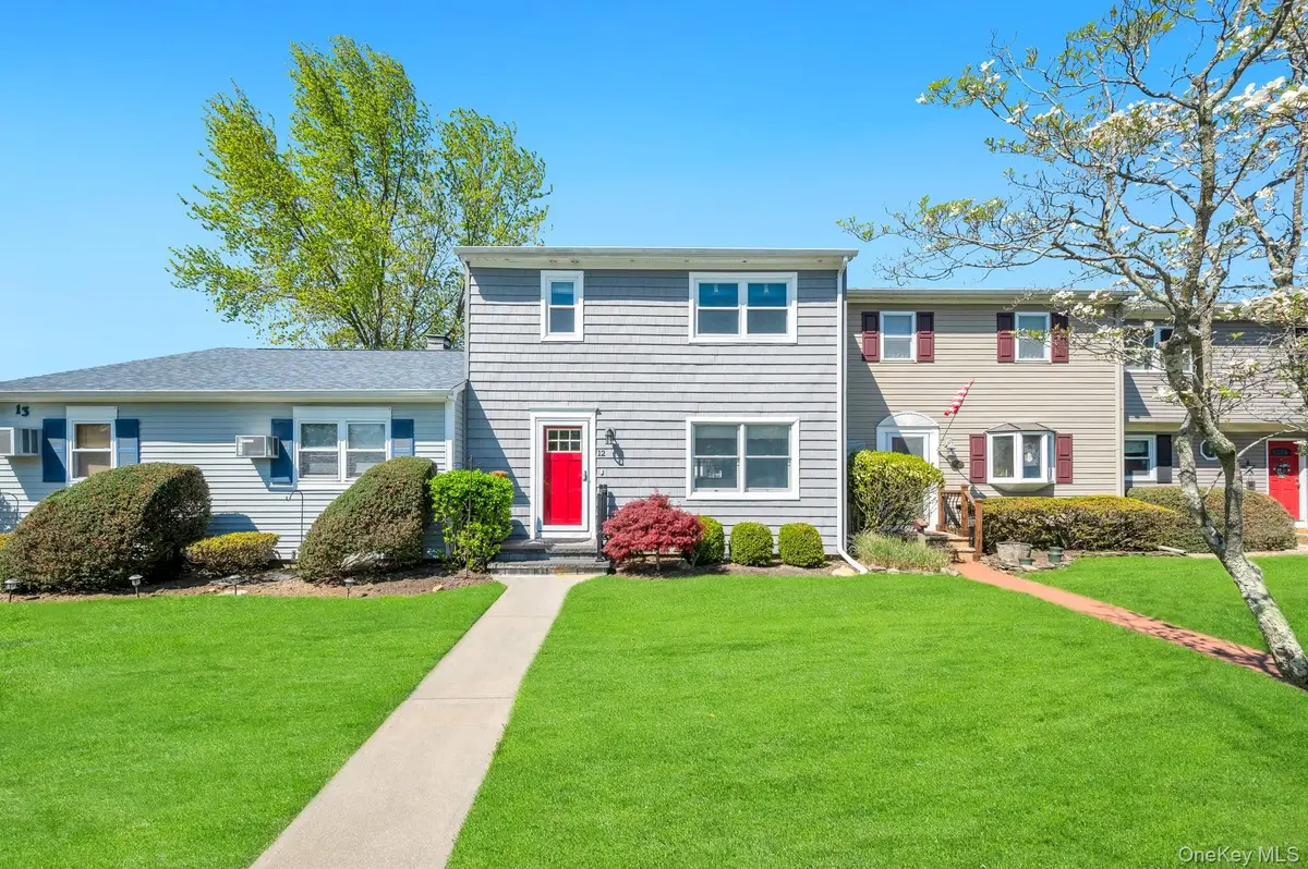 12 Charlottesville Court, Coram, NY 11727 - #1
