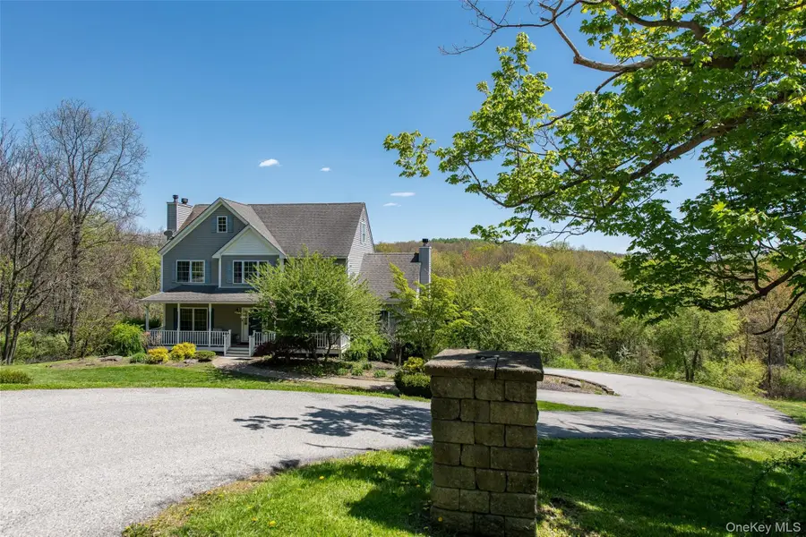 66 Gretna Road, Pleasant Valley, NY 12569 - #2