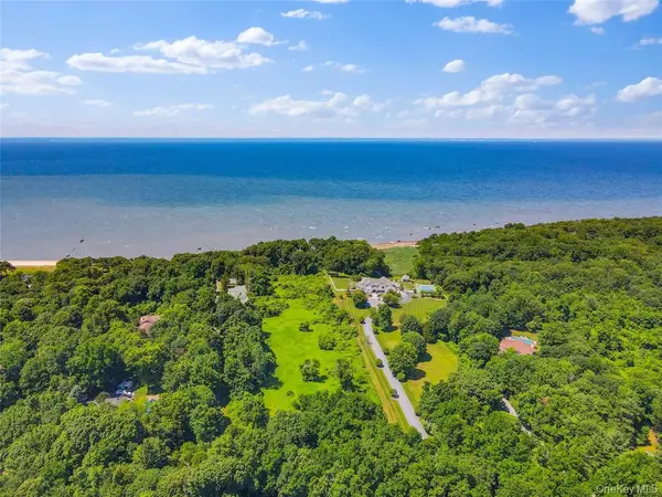 Boney Lane, Nissequogue, NY 11780