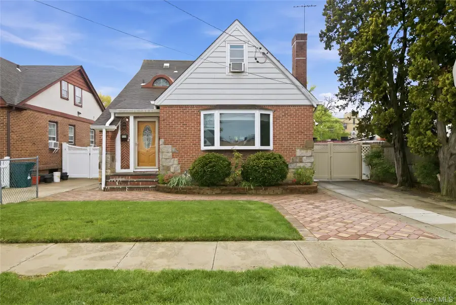 969 Gabriel Avenue, Franklin Square, NY 11010 - #3