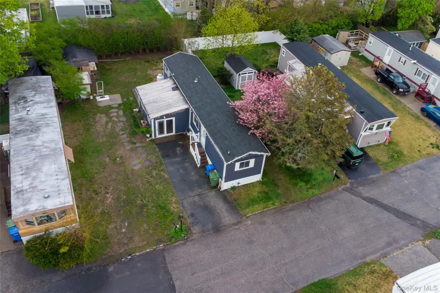 65 Minuteman Drive, Bohemia, NY 11716 - #2