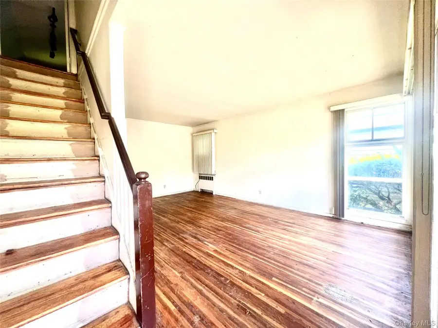 446 Howard Avenue, Woodmere, NY 11598 - #2