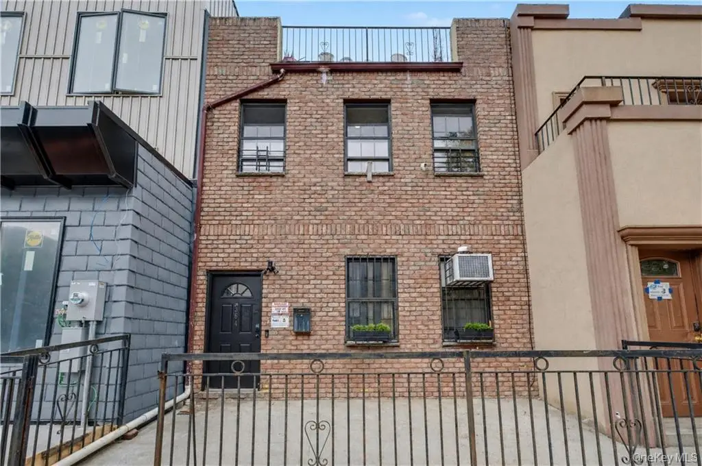 364 Evergreen Avenue, Brooklyn, NY 11221 - #1