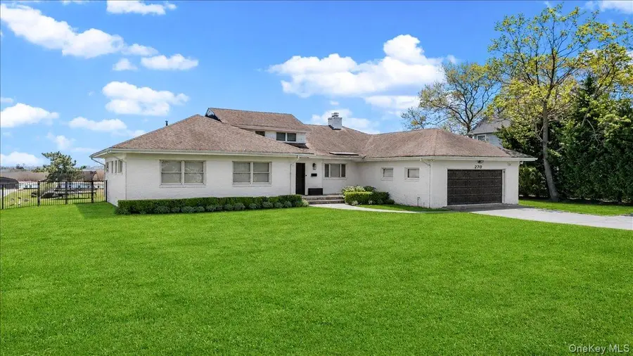 270 Dolphin Drive, Hewlett Neck, NY 11598 - #2