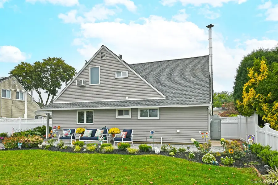 158 Tardy Lane S, Wantagh, NY 11793 - #2