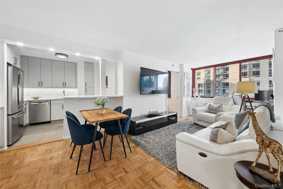 474 48th Avenue #7E, Long Island City, NY 11109 - #1