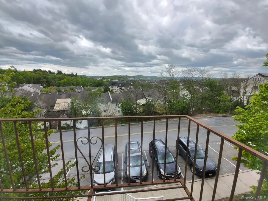 5 Sasev Court #302, Monroe, NY 10950 - #2