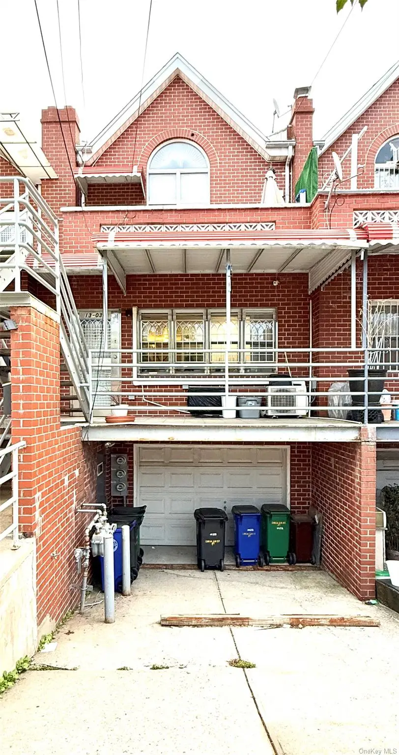 13-03 A 128th St, College Point, NY 11356 - #1