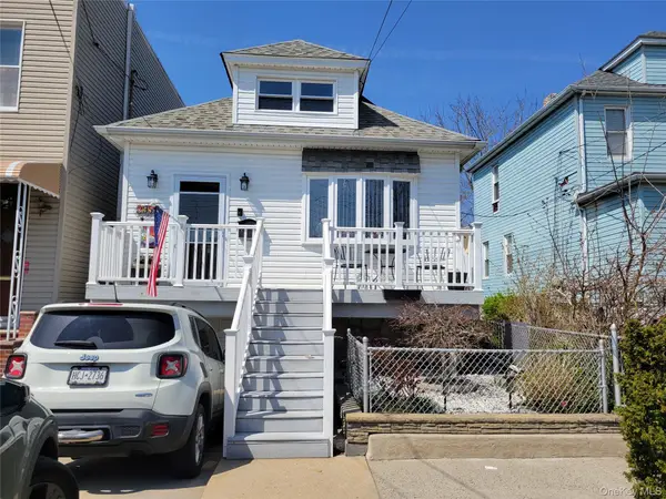 2955 Philip Avenue, Bronx, NY 10465