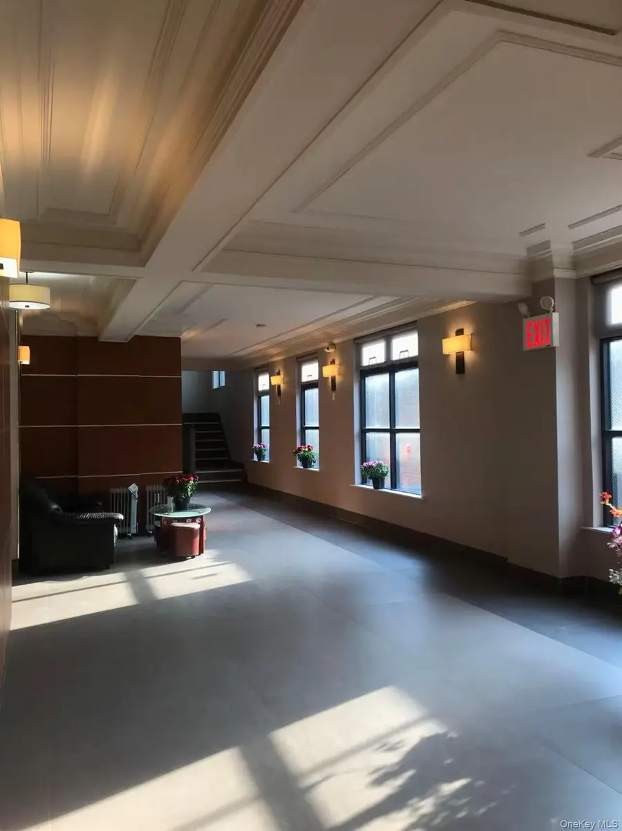 132-20 Sanford Avenue #2D, Flushing, NY 11355 - #2
