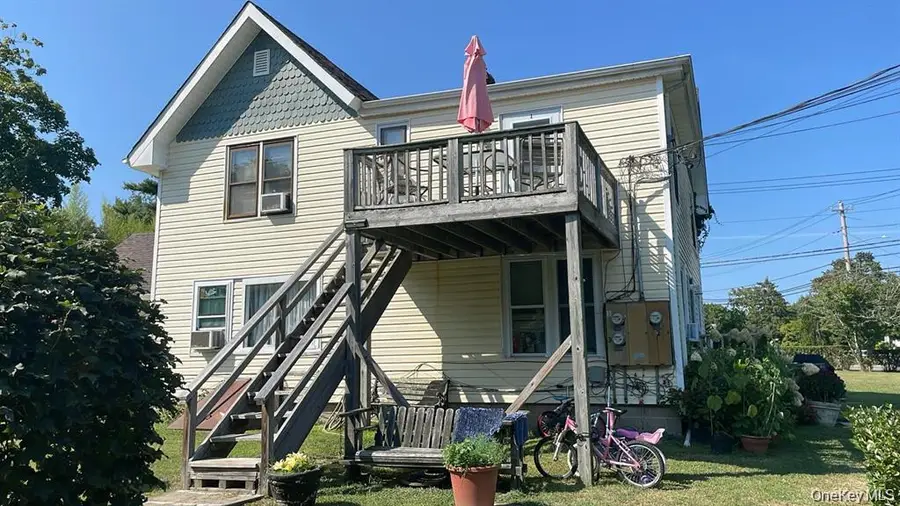 134 Ponquogue Avenue, Hampton Bays, NY 11946 - #2