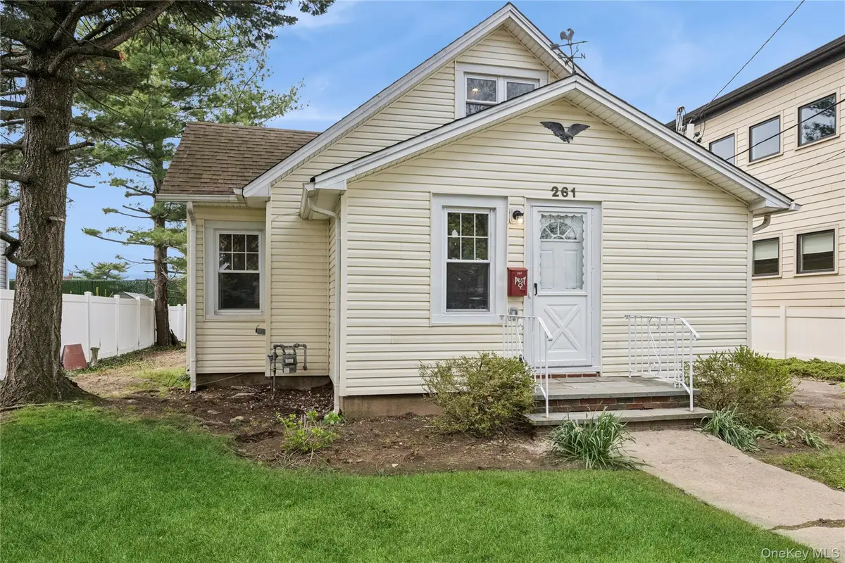 261 Marcellus Road, Mineola, NY 11501 - #1