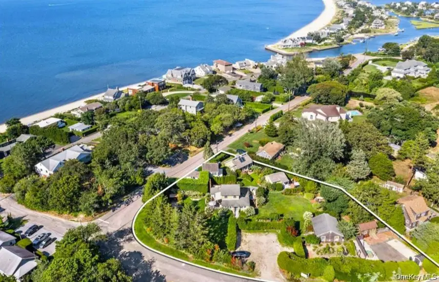 127 Inlet Road W, Hampton Bays, NY 11946 - #3