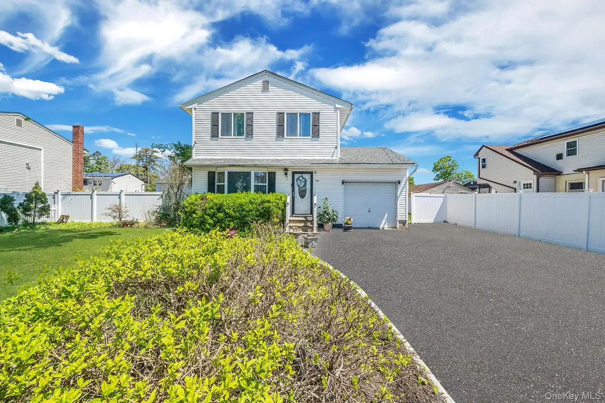 1169 Little East Neck Road, West Babylon, NY 11704 - #1