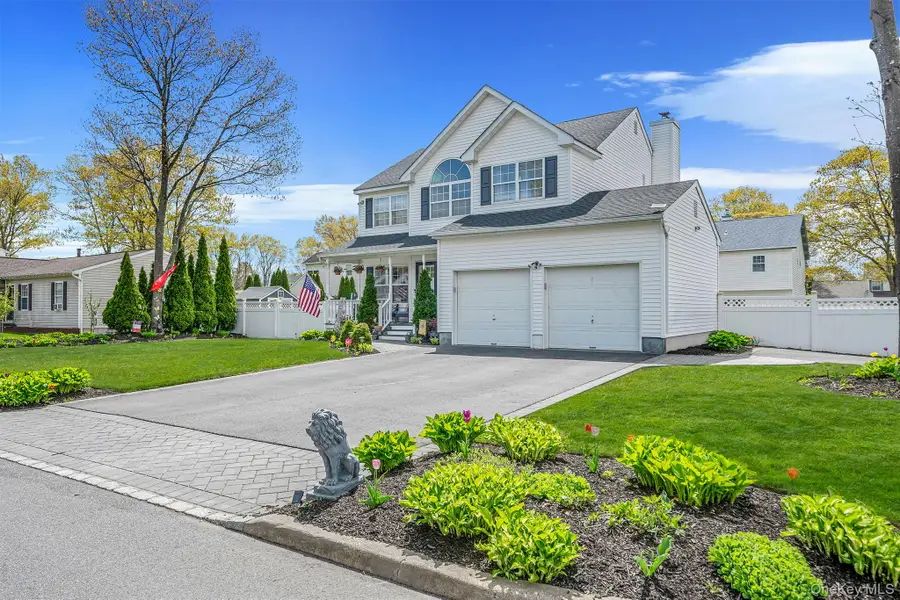 12 Orange Avenue, Terryville, NY 11776 - #2