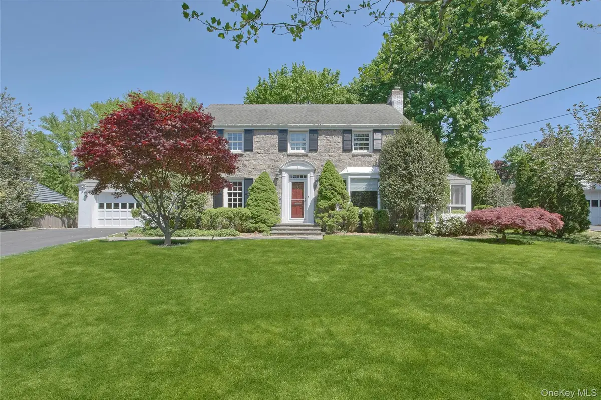 71 Heatherbloom Road, White Plains, NY 10605 - #1