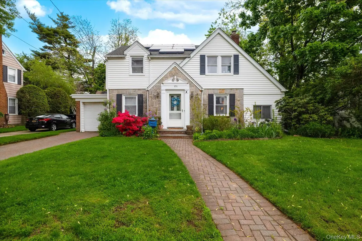 171 Park Boulevard, Malverne, NY 11565 - #1
