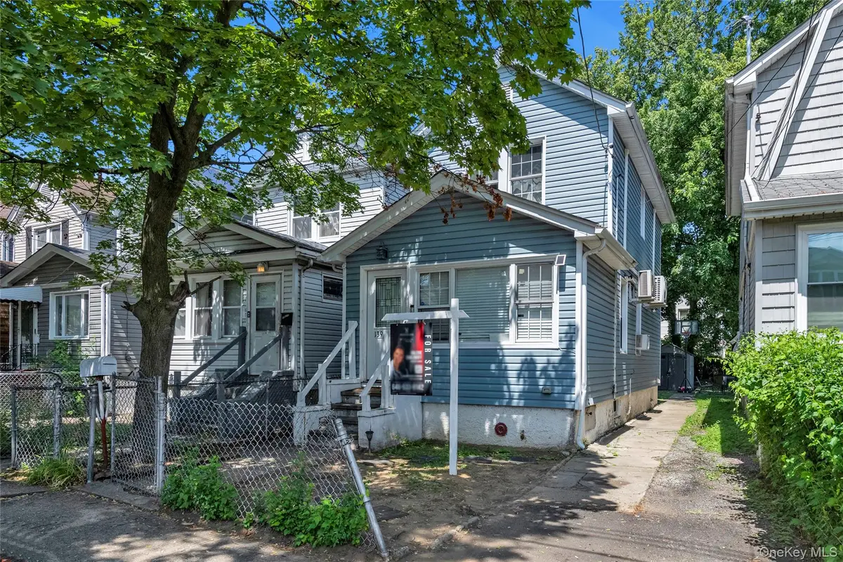 139-17 Glassboro Avenue, Jamaica, NY 11435 - #1