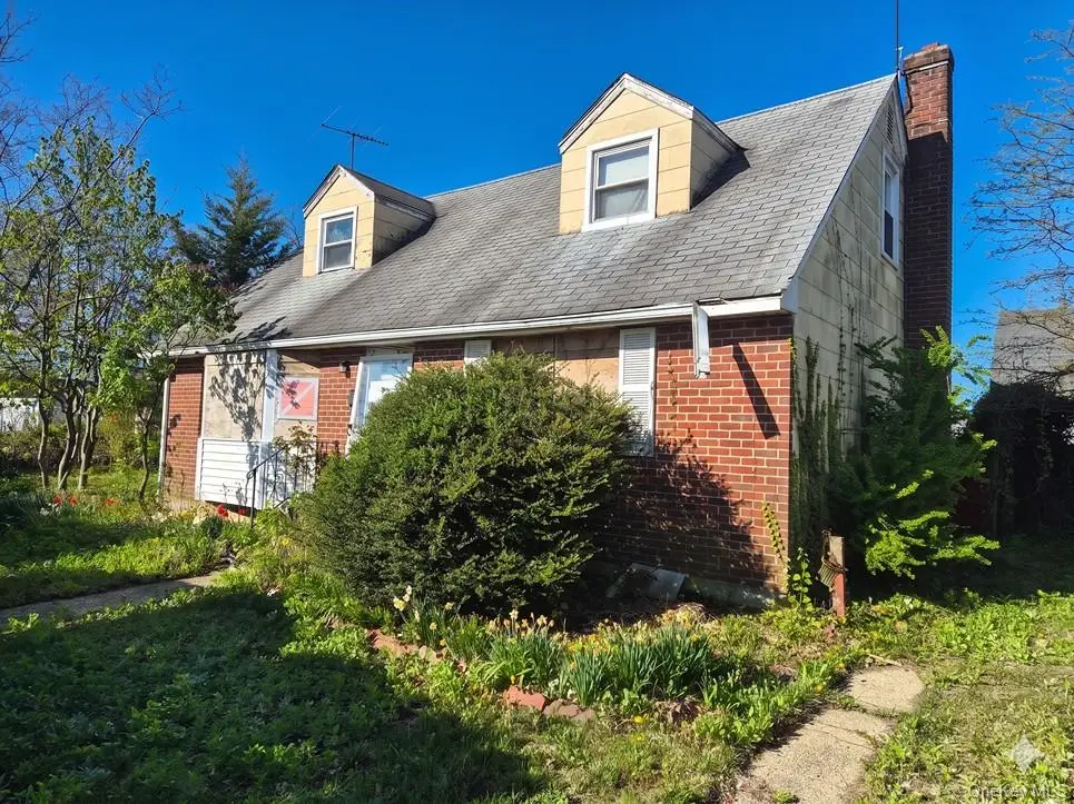 2216 Brooklyn Avenue, Merrick, NY 11566 - #1