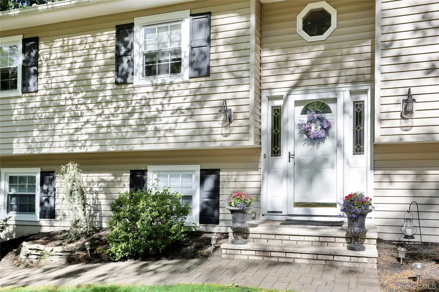 3 Durham Lane, Suffern, NY 10901 - #3