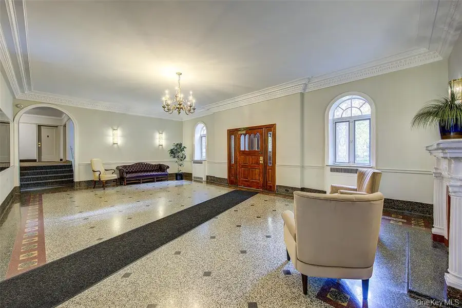 111-39 76th Road #D1, Forest Hills, NY 11375 - #2