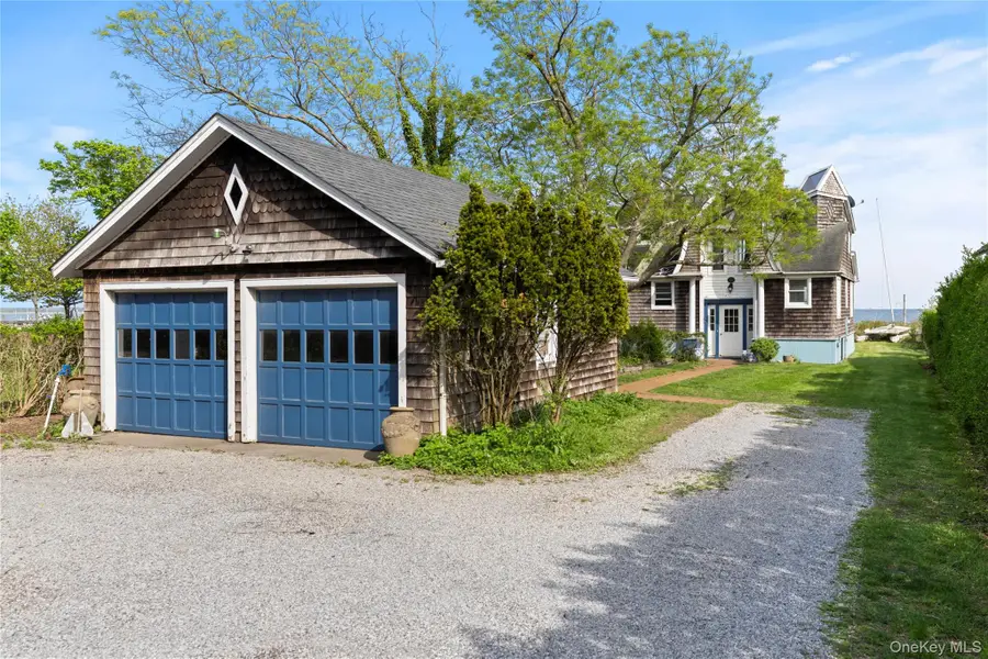 4 Shore Road, Bellport, NY 11713 - #3